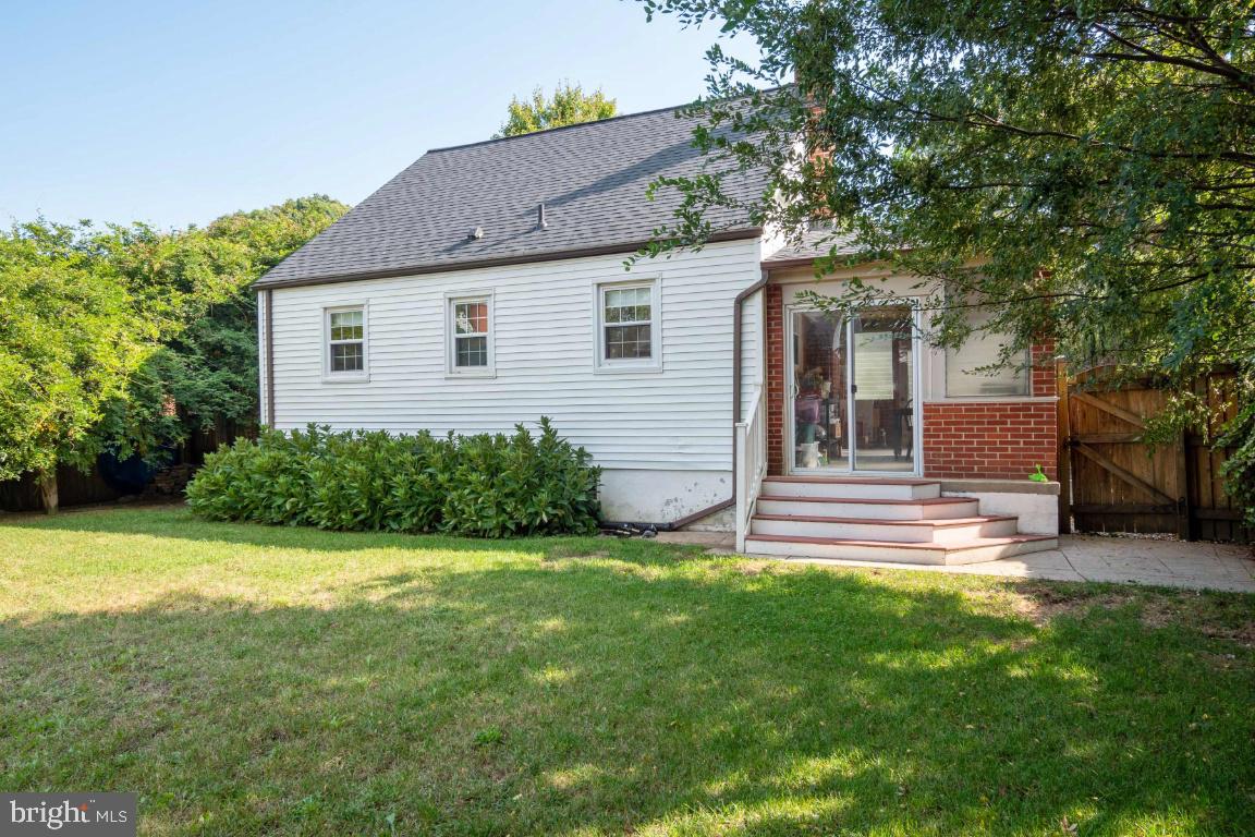 1513 Gridley Lane Silver Spring, MD 20902 - Photo 34 of 38 Gallery Image 34