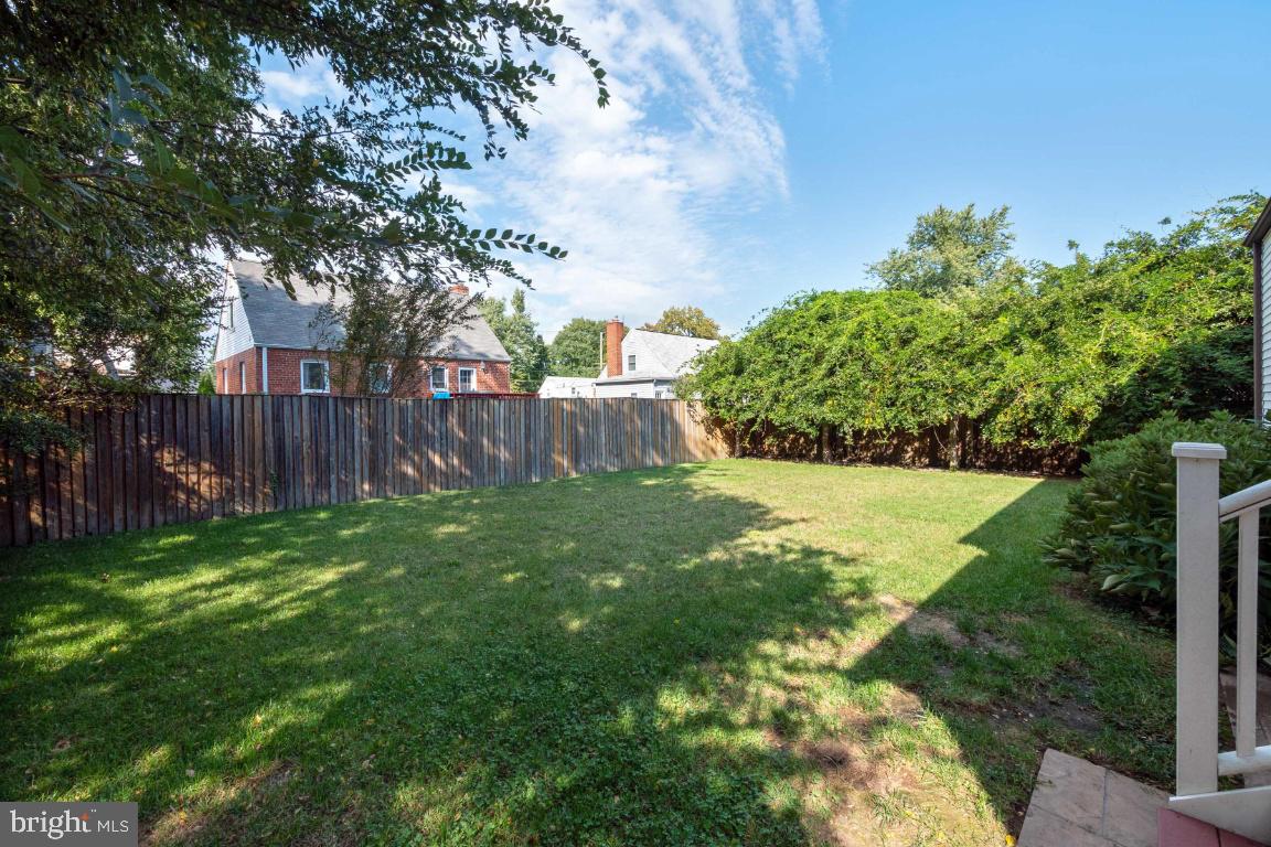 1513 Gridley Lane Silver Spring, MD 20902 - Photo 35 of 38 Gallery Image 35