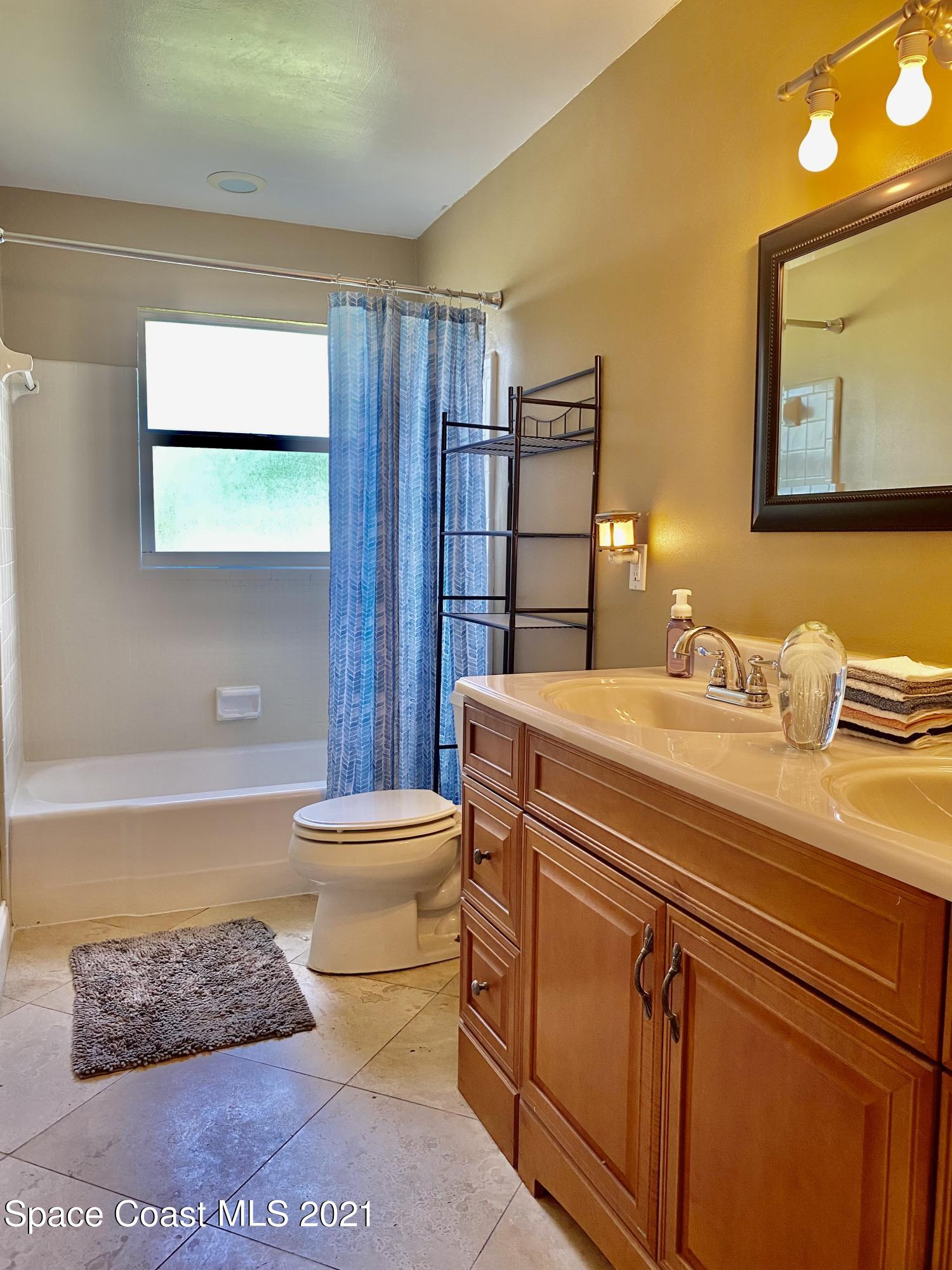 1906 Croton Road Melbourne, FL 32935 - Photo 15 of 25 IMG_E1917