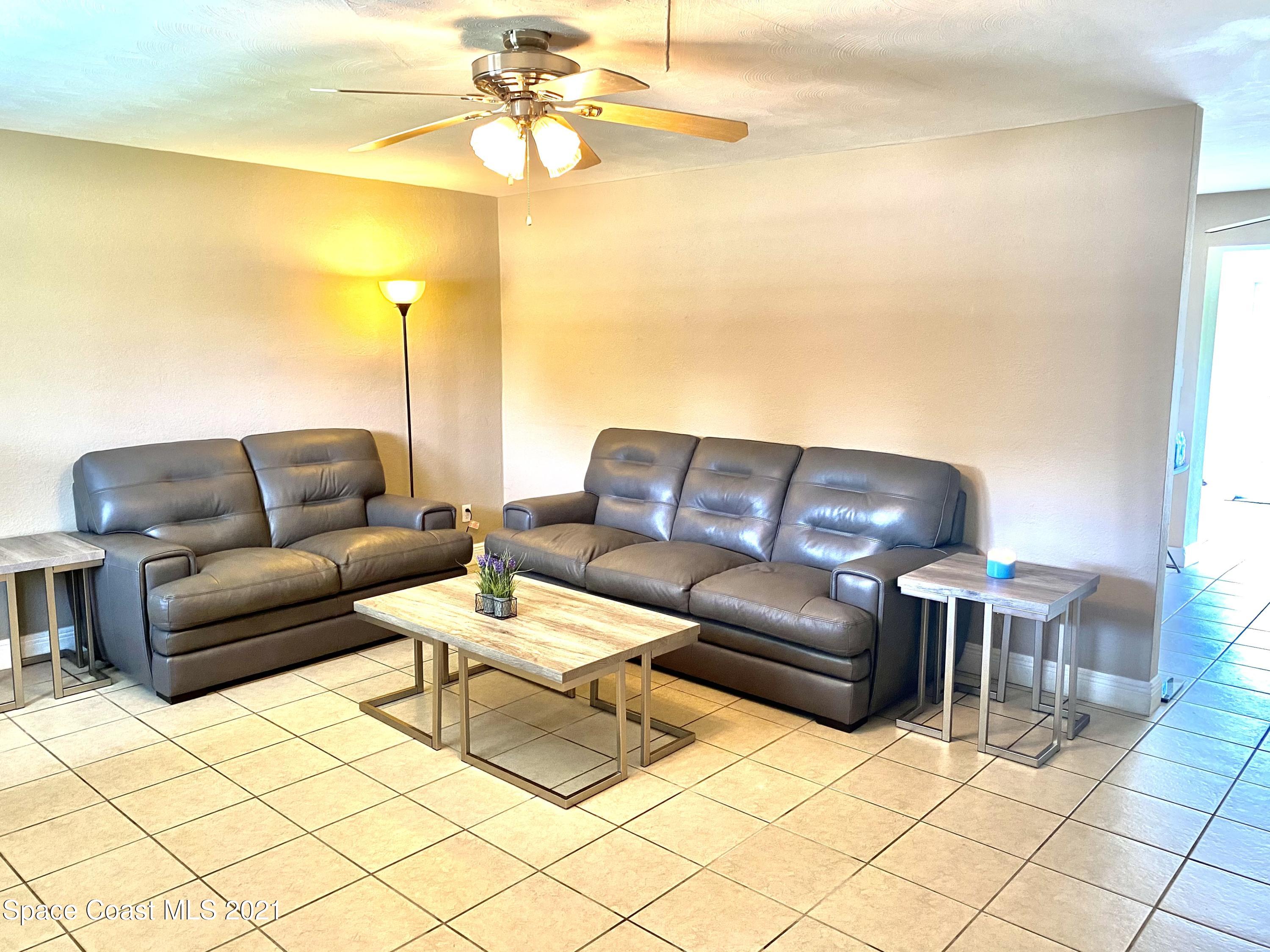 1906 Croton Road Melbourne, FL 32935 - Photo 5 of 25 IMG_E1927