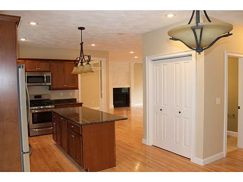 2 Paddle Point Road Richmond, RI 02894 - Photo 4 of 14 Kitchen.