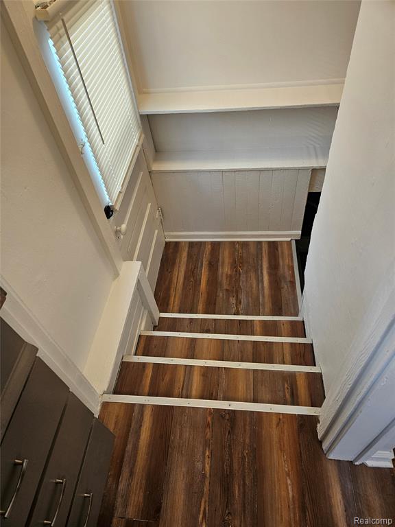 621 West Atherton Road Flint, MI 48507 - Photo 25 of 37