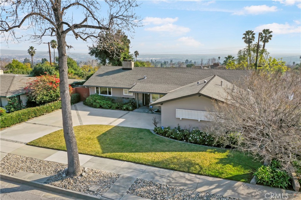 3810 Startouch Drive Pasadena, CA 91107 - Photo 50 of 53 a front view of a house with garden