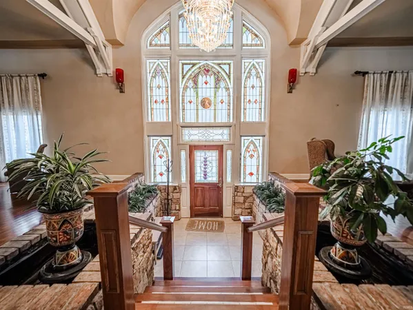 $624,900 | 101 East Jennings Street, Unit E, Newburgh, IN 47630