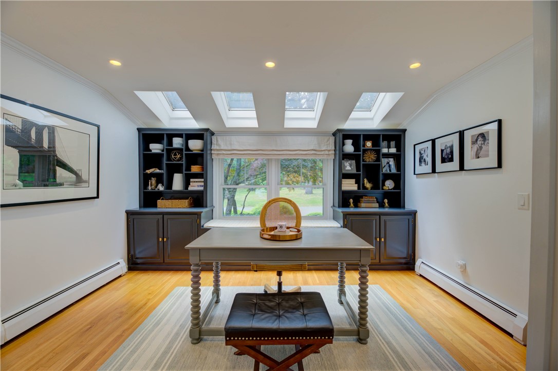 22 Pinetop Road Barrington, RI 02806 - Photo 19 of 40