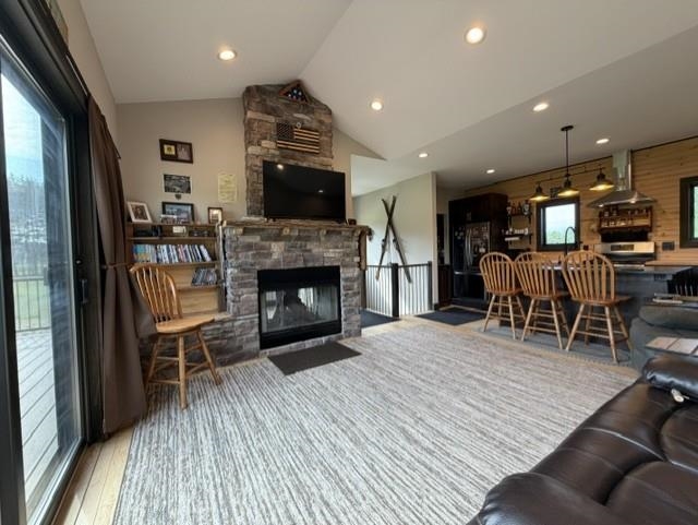 920 County Road West Wild Rose, WI 54984 - Photo 4 of 48