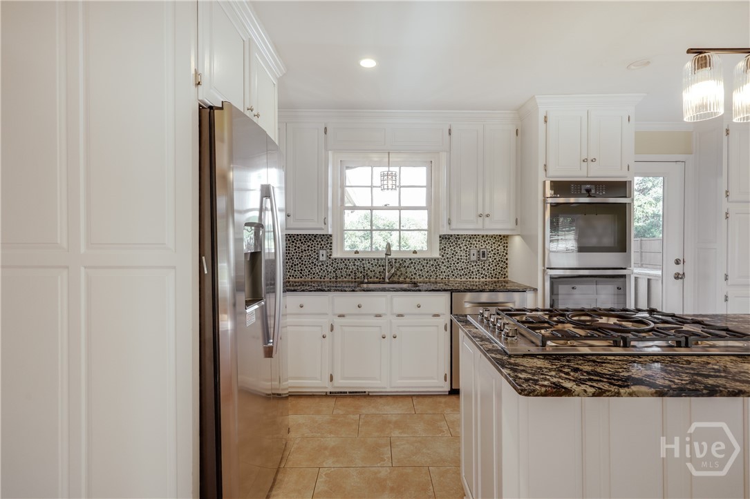 206 Fortson Drive Athens, GA 30606 - Photo 9 of 42 Kitchen