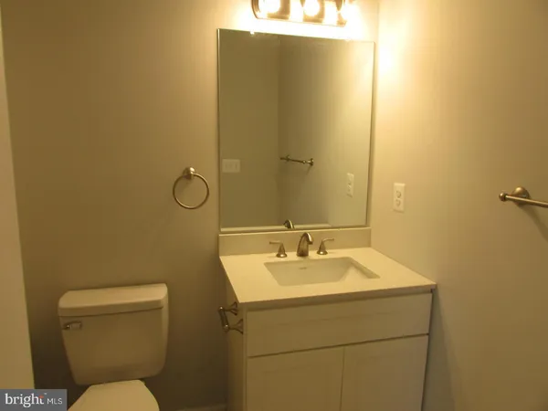 $2,900 | 1230 Elm Street, Front Royal, VA 22630