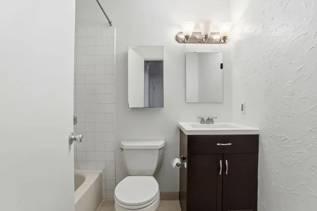 $215,000 | 6265 Longford Drive, Unit 3, Citrus Heights, CA 95621