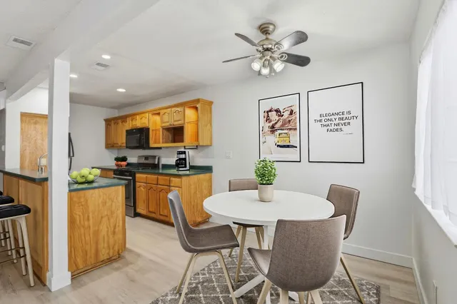 $215,000 | 6265 Longford Drive, Unit 3, Citrus Heights, CA 95621