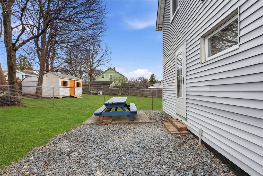 128 Cleveland Street Woonsocket, RI 02895 - Photo 17 of 20