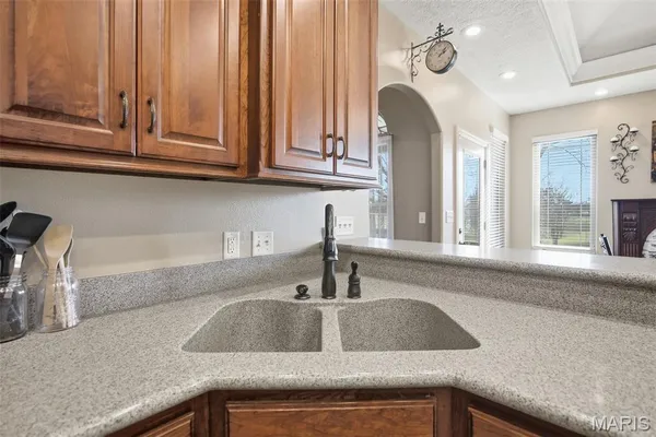 $559,000 | 2545 Copperwood Drive, Lebanon, MO 65536