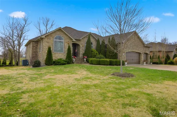 $559,000 | 2545 Copperwood Drive, Lebanon, MO 65536