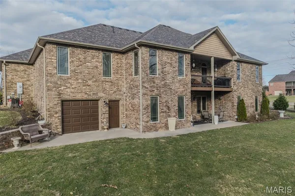 $559,000 | 2545 Copperwood Drive, Lebanon, MO 65536