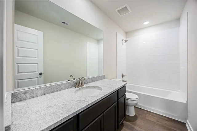 $339,503 | 422 Tejas Village Parkway, Beasley, TX 77417