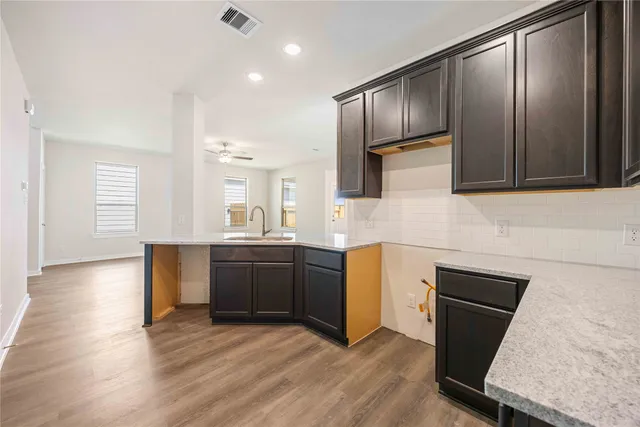 $339,503 | 422 Tejas Village Parkway, Beasley, TX 77417