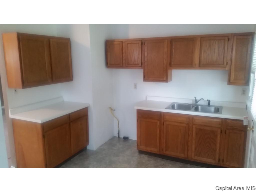 7 Prairie Ln Court Springfield, IL 62704 - Photo 17 of 34 Gallery Image 17