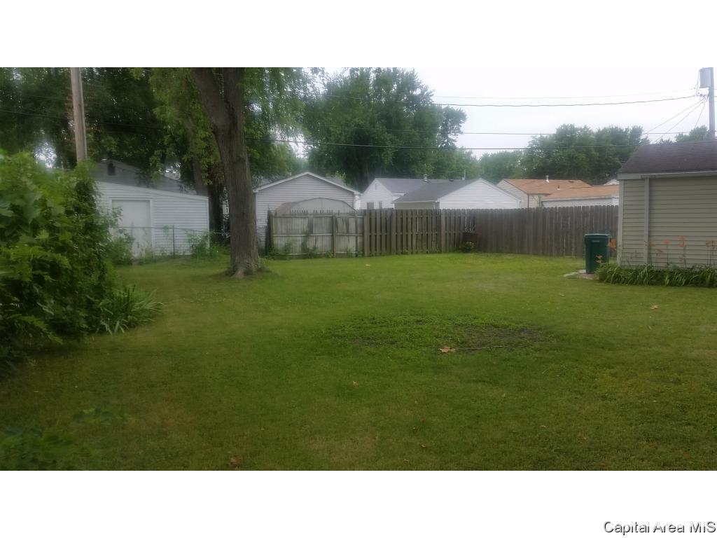 7 Prairie Ln Court Springfield, IL 62704 - Photo 28 of 34 Gallery Image 28