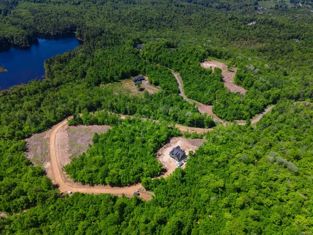 $579,000 | 20 Hilltop Drive, Peterborough, NH 03458