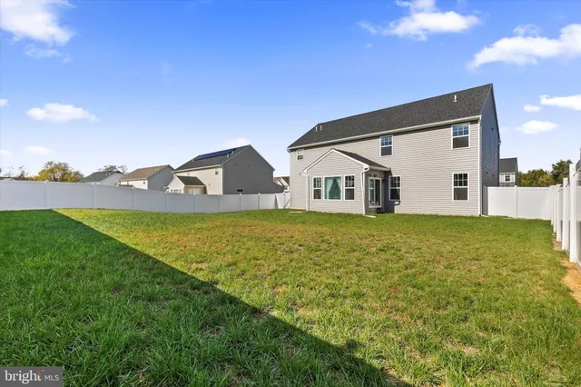 a house view with a outdoor space