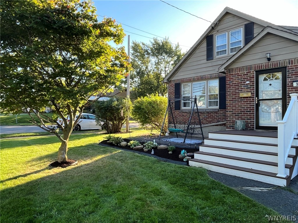 942 Beach Road Cheektowaga, NY 14225 - Photo 1 of 1 Exterior Front