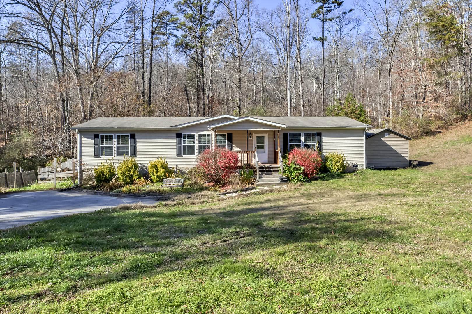9843 Heiskell Road Heiskell, TN 37754 - Photo 1 of 29 01_HeiskellRoad_9843_Front
