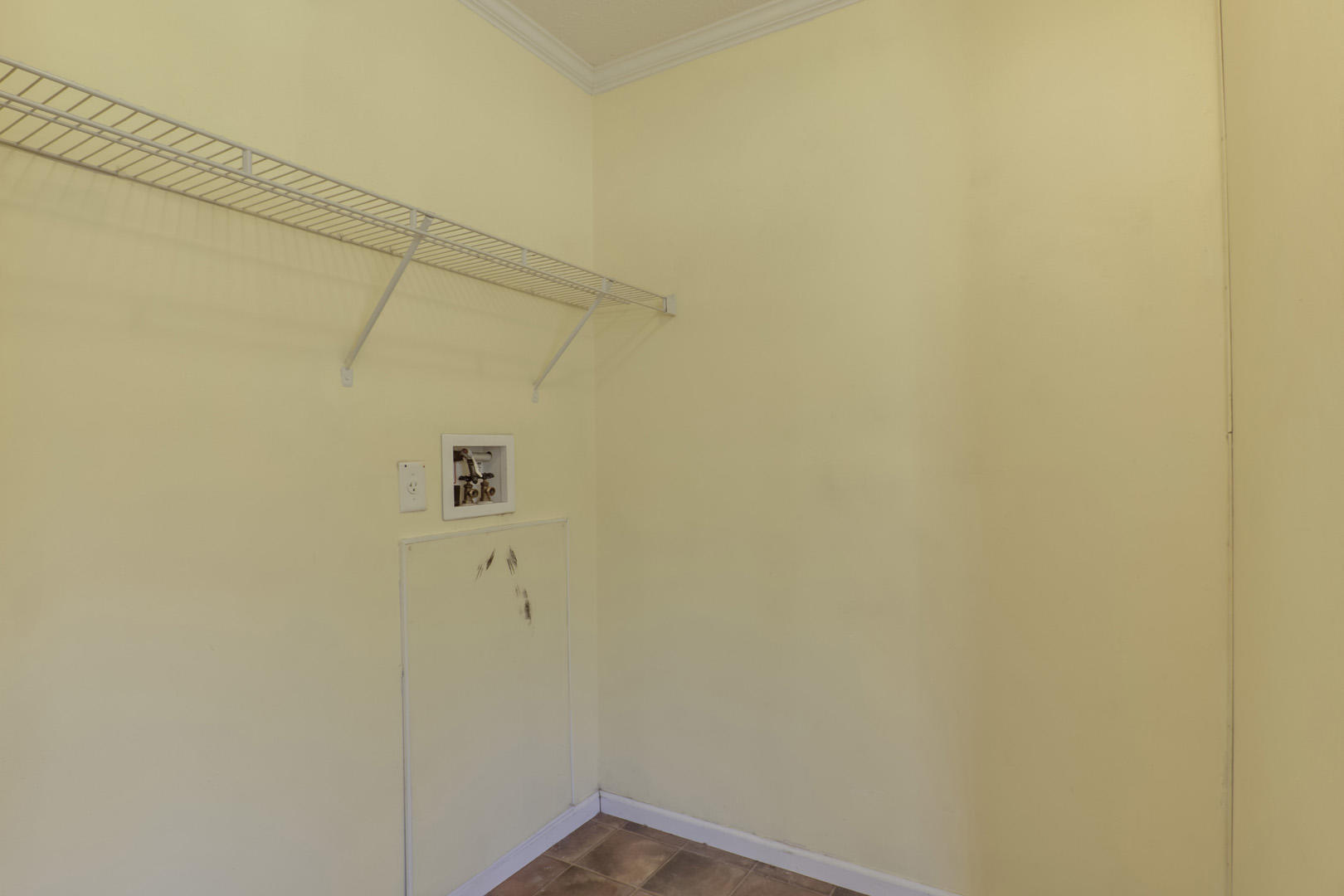 9843 Heiskell Road Heiskell, TN 37754 - Photo 10 of 29 10_HeiskellRoad_9843_Laundry