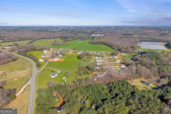 $300,000 | 148 Allen Drive, Lavonia, GA 30553