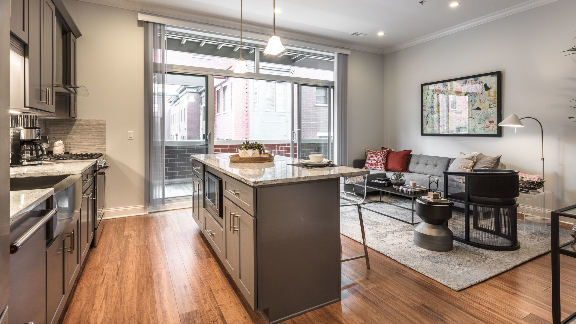 1050 West Monroe Street, Unit 409 Chicago, IL 60607 - Photo 5 of 10