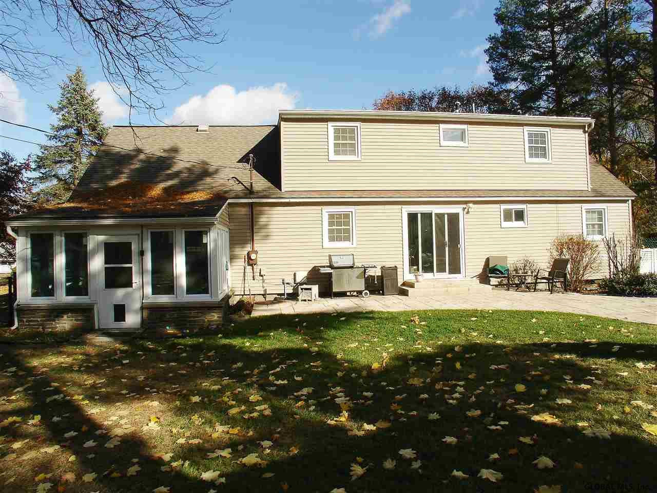 19 Friar Tuck Road Albany, NY 12203 - Photo 2 of 23 Photo 2