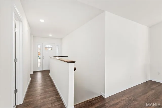 $239,900 | 1533 Salerno Drive, St. Louis, MO 63133