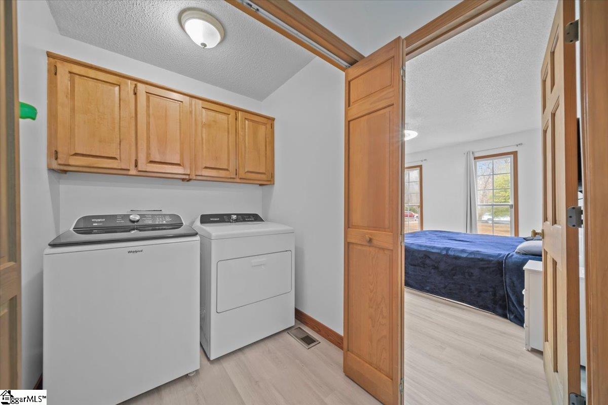 640 Lawerence Road Enoree, SC 29335 - Photo 12 of 27