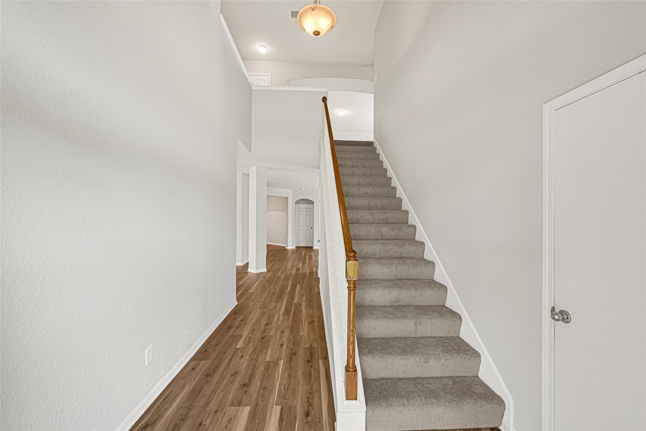 5331 Seabird Street Baytown, TX 77521 - Photo 28 of 38 a view of entryway