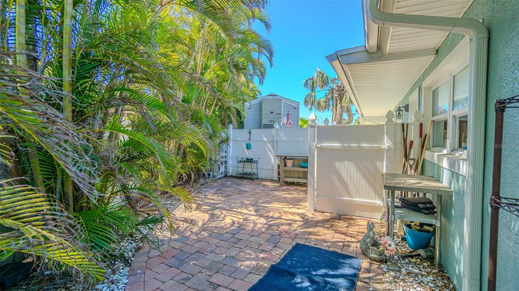 16101 4th Street East Redington Beach, FL 33708 - Photo 13 of 22