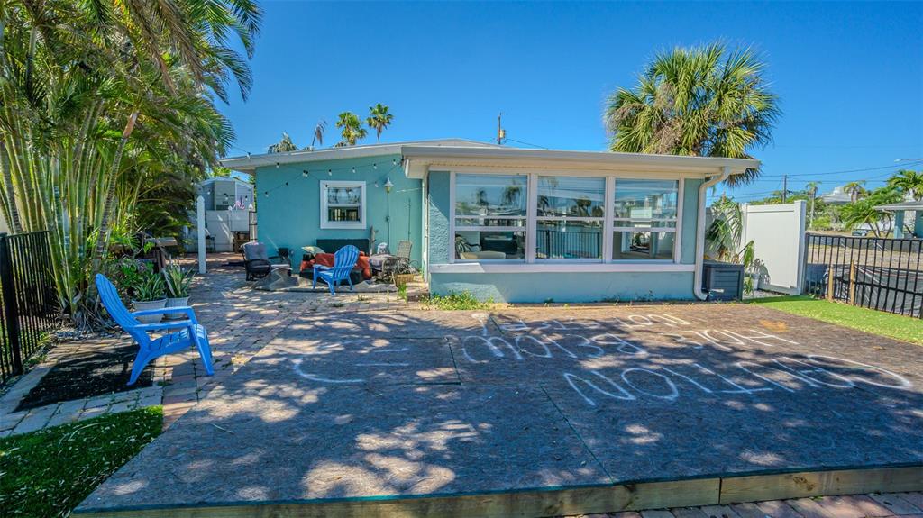 16101 4th Street East Redington Beach, FL 33708 - Photo 14 of 22