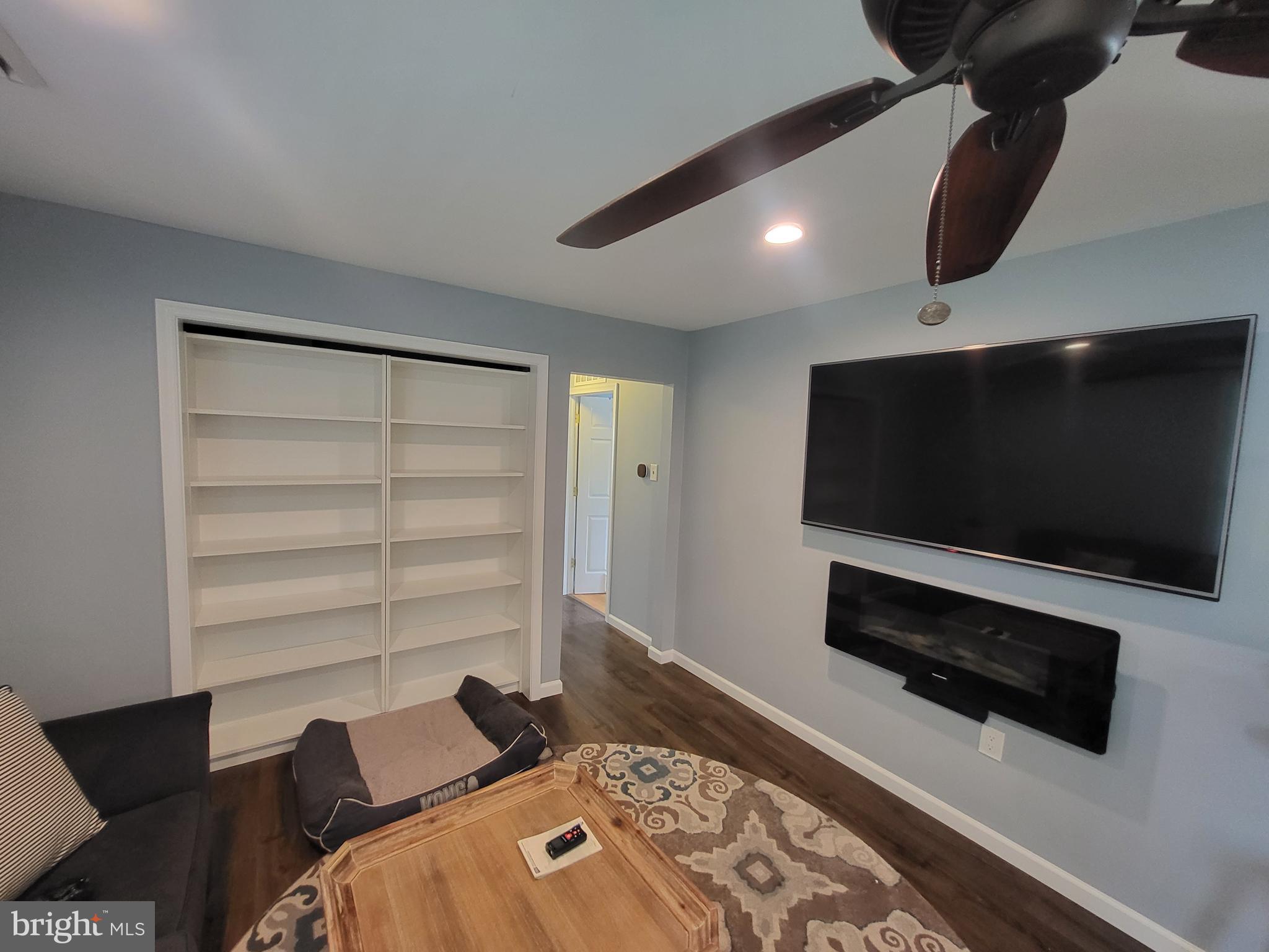 209 Cardiff Road Fairless Hills, PA 19030 - Photo 10 of 41 Gallery Image 10
