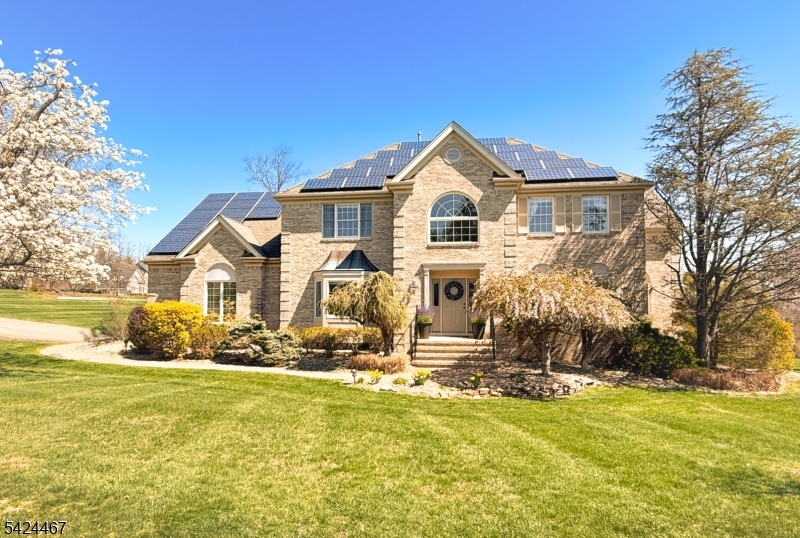 a front view of house with yard
