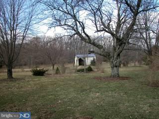 957 Ebert Road Coopersburg, PA 18036 - Photo 2 of 6 Gallery Image 2