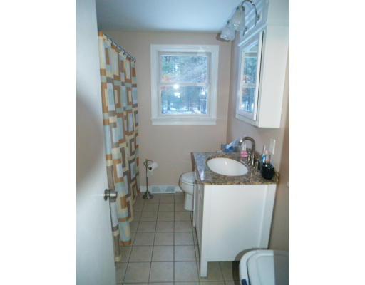 7 Running Brook Road Billerica, MA 01821 - Photo 5 of 12