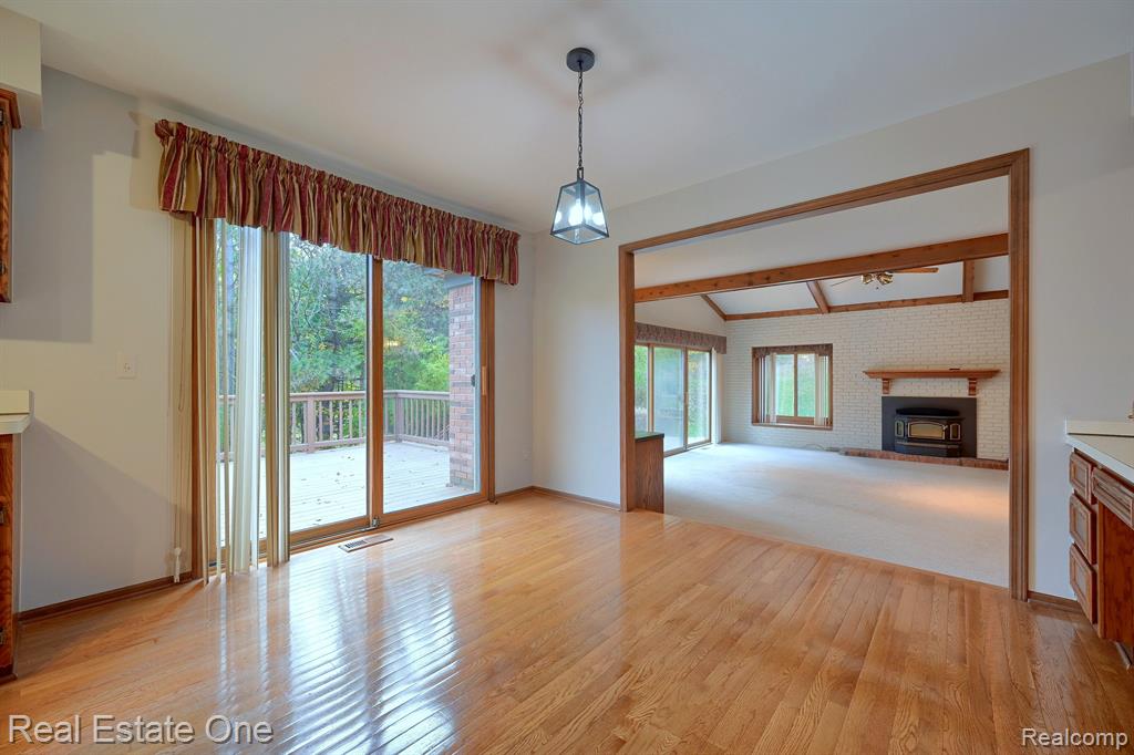 1249 Springwood Court Rochester Hills, MI 48309 - Photo 17 of 52