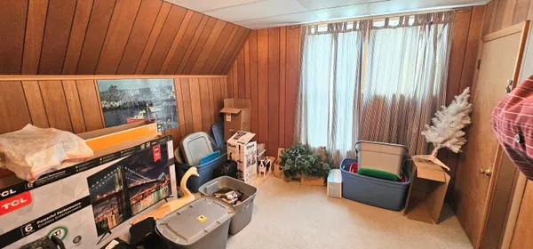 $249,900 | 56973 East Arlington Street, Bangor, MI 49013