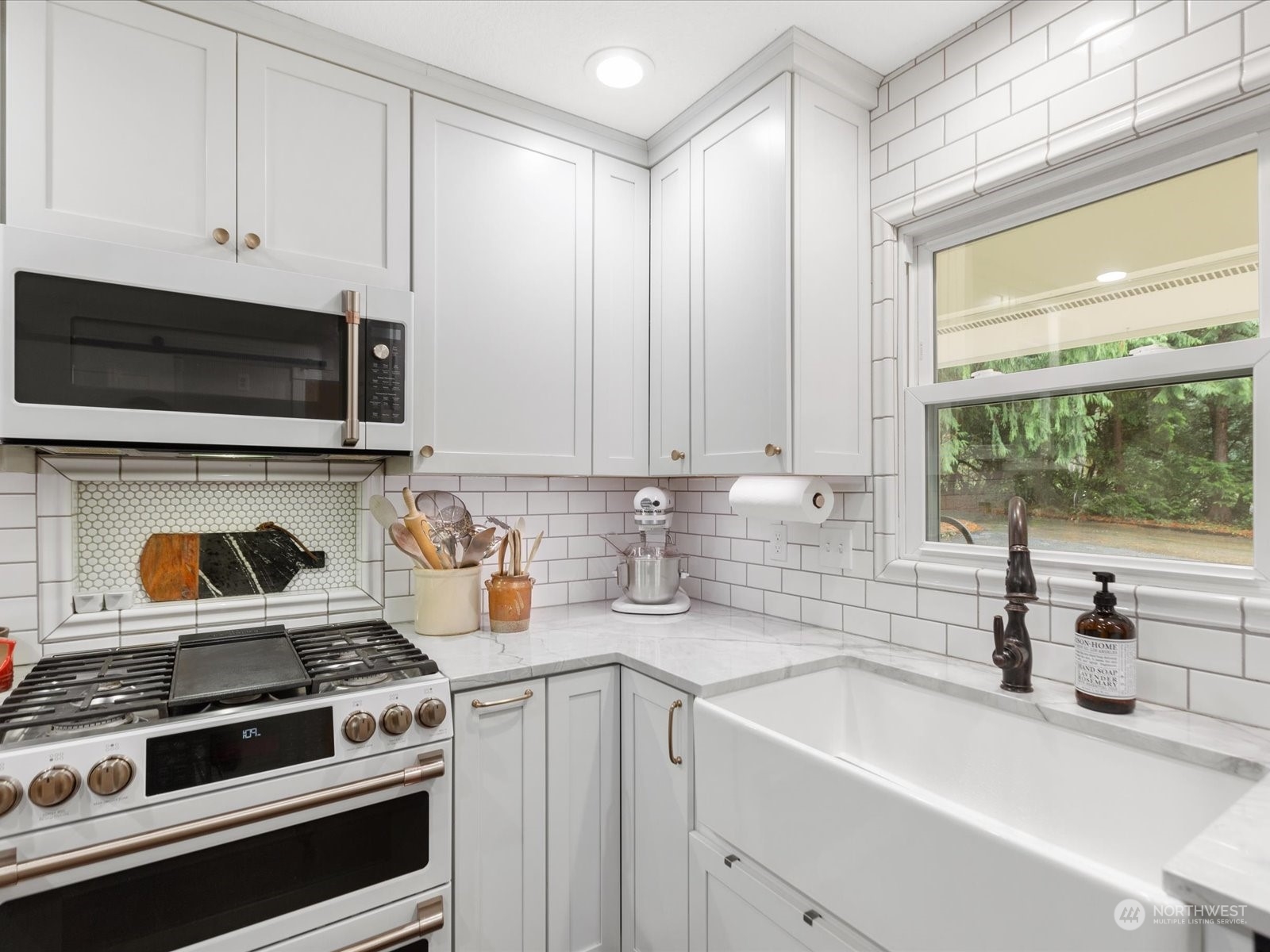 4965 Wilkinson Road Langley, WA 98260 - Photo 12 of 40 Gallery Image 12