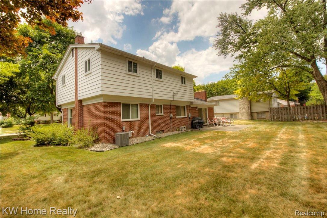 21100 Andover Road Southfield, MI 48076 - Photo 54 of 59 930A0219_20_21.jpg