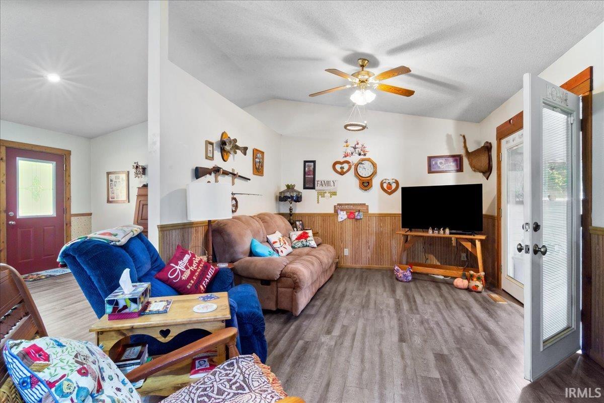 1094 East Taftown Road Princeton, IN 47670 - Photo 6 of 36