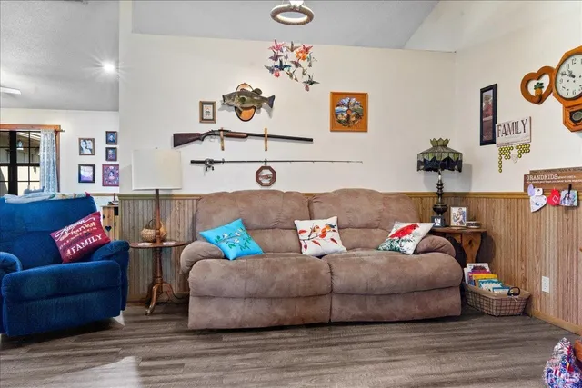 $275,000 | 1094 East Taftown Road, Princeton, IN 47670