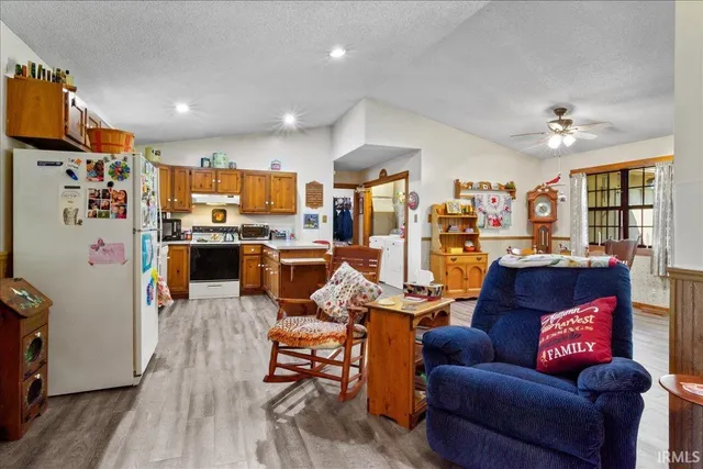 $275,000 | 1094 East Taftown Road, Princeton, IN 47670