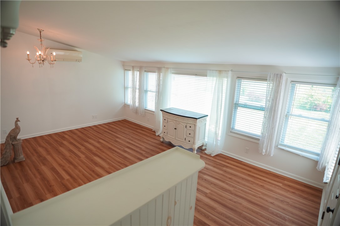 275 Strathmore Road Greece, NY 14612 - Photo 11 of 16