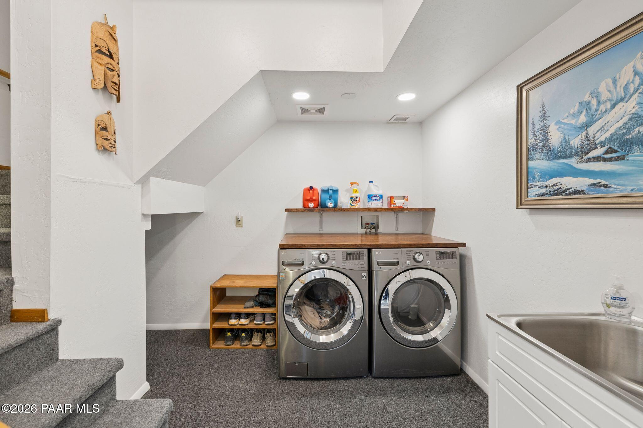 35 East Colonels Way Prescott, AZ 86303 - Photo 42 of 70 146-Laundry