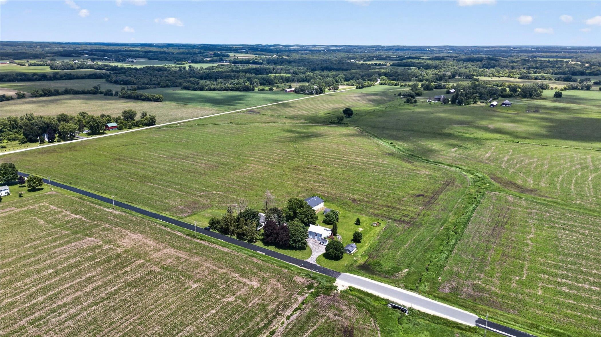 1270 Hillside Road Edgerton, WI 53534 - Photo 66 of 74