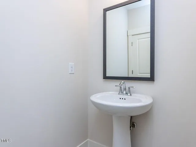 $979,000 | 1005 Coldspring Circle, Durham, NC 27705